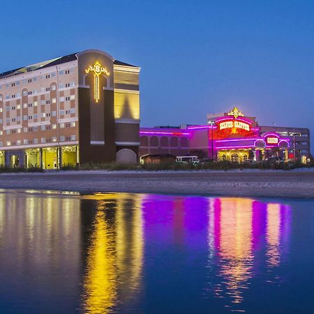 Silver Slipper Casino Hotel (Adults Only) Bay St. Louis Dış mekan fotoğraf
