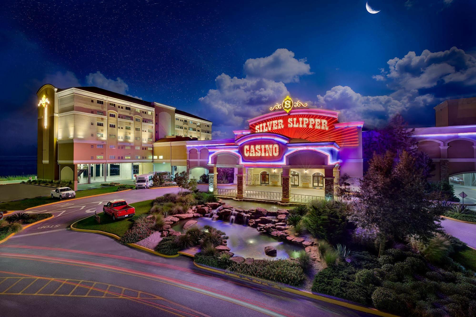 Silver Slipper Casino Hotel (Adults Only) Bay St. Louis Dış mekan fotoğraf
